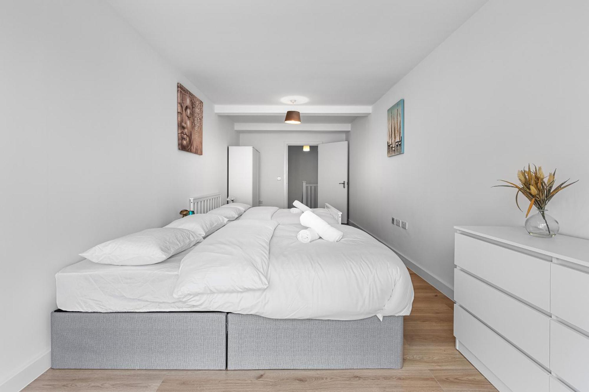 Appartamento Spacious Sleep 14 1 Min From Tooting Station Mr3