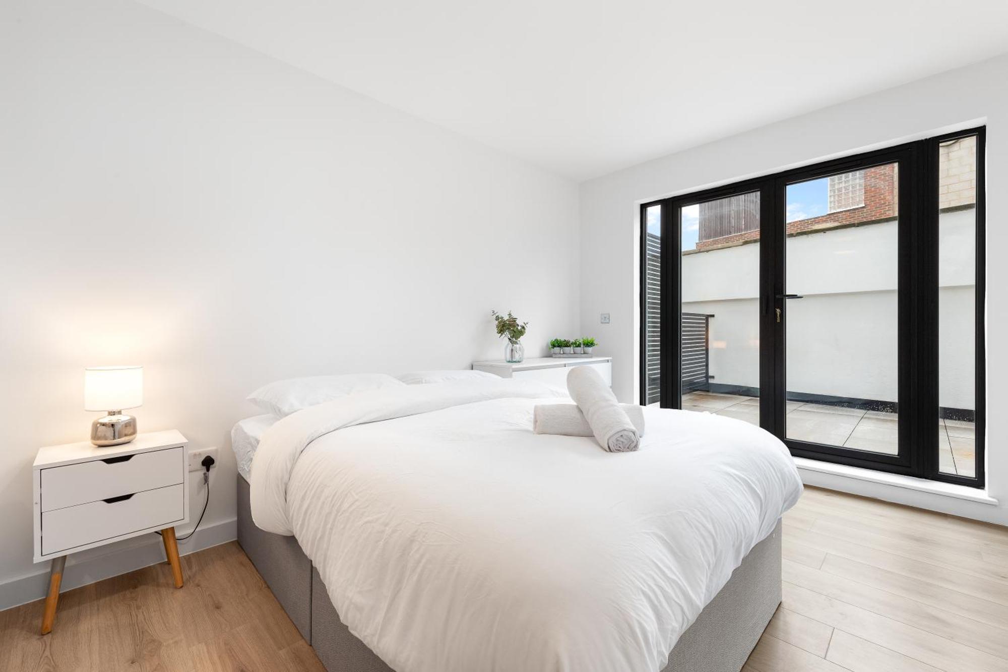 Appartamento Spacious Sleep 14 1 Min From Tooting Station Mr3