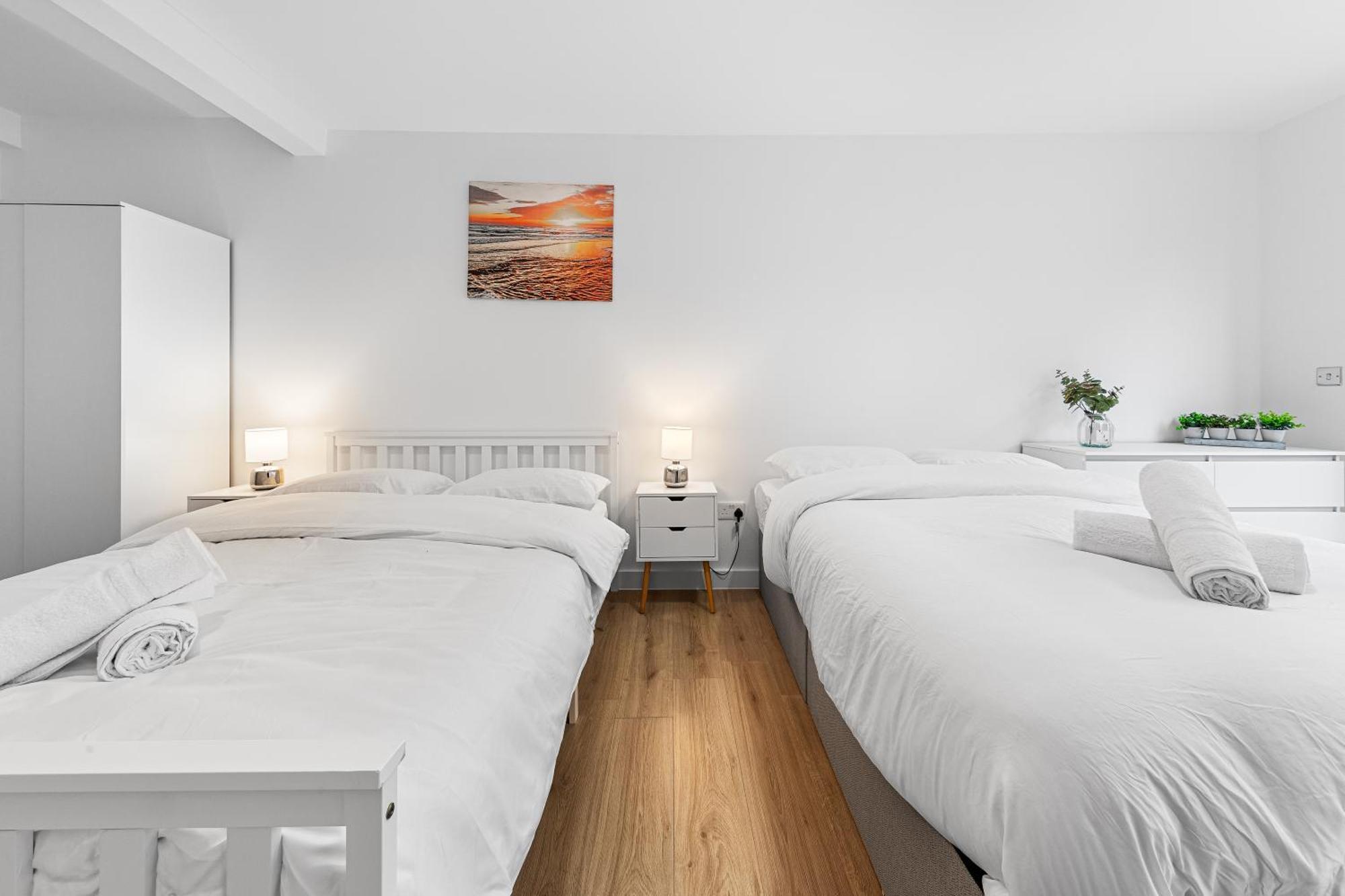 Spacious Sleep 14 1 Min From Tooting Station Mr3